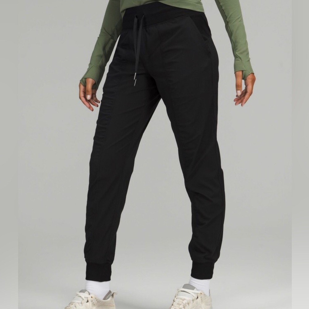 Lululemon Dance Studio Pants Black Size 8